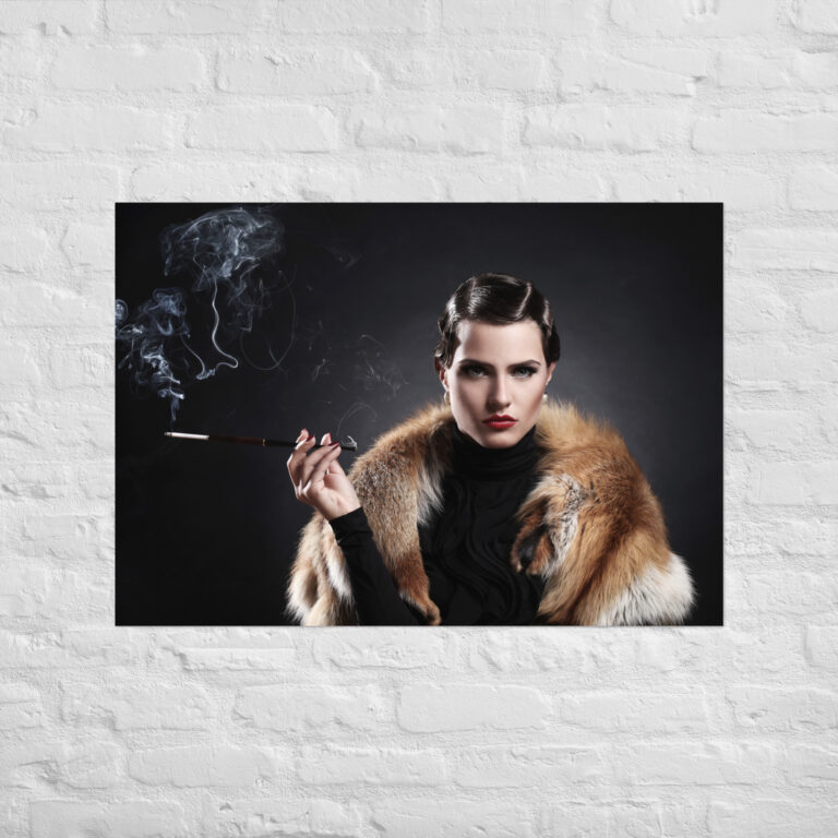Póster de Mujer Elegante Fumando
